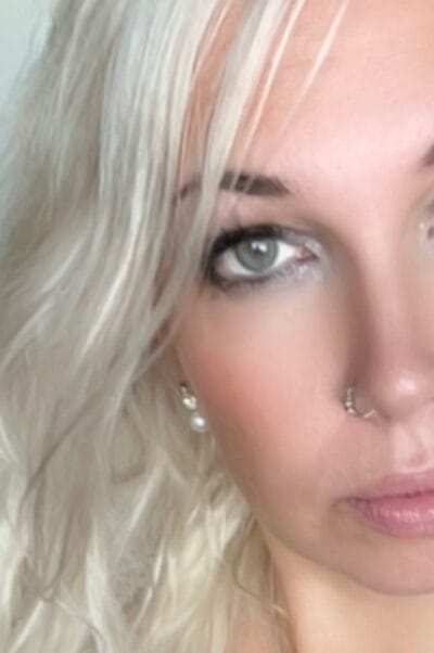 Katso Scarlet Fin OnlyFans-valokuva tai profiilikuva