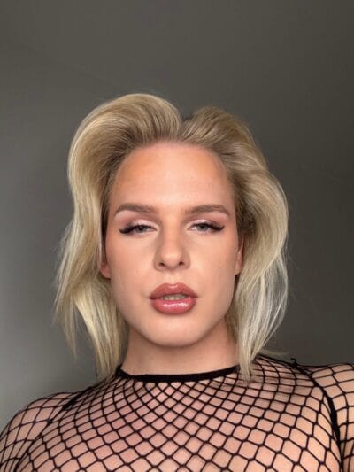 Katso Leona  OnlyFans-valokuva tai profiilikuva