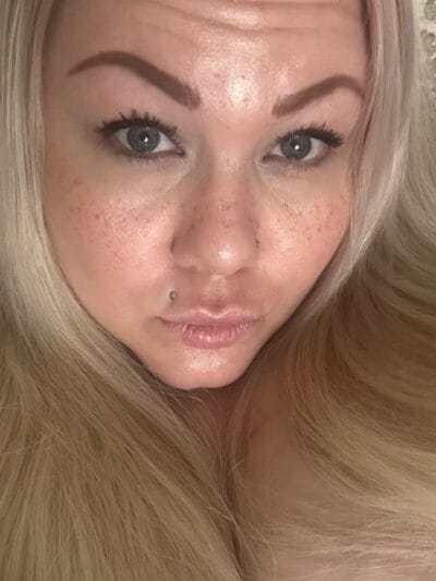 Katso Gem Girl 66 OnlyFans-valokuva tai profiilikuva